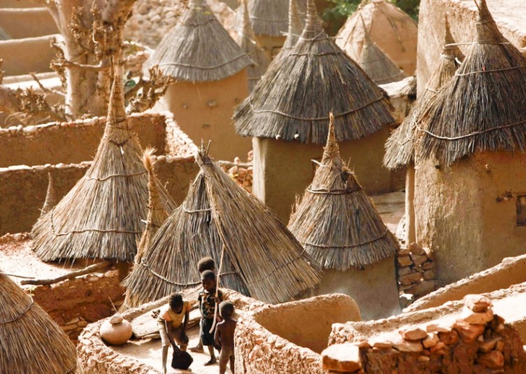 Mali attack: At least 95 killed in ethnic Dogon village