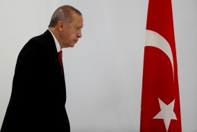 Turkeyâ€™s Erdogan meets head of weakening Tripoli government Sarraj